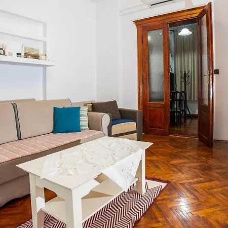 Apartament Savoya *
